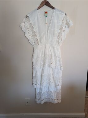 Farm Rio Off-White Richelieu Lace Tiered Midi Dress Medium NEW